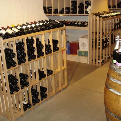 Immagine del prodotto per 'Cantinetta vino CAVEAUSTAR in legno'