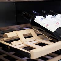 Immagine del prodotto per 'Frigorifero per vini WineChef Pro 126-2D con app, per 126 bottiglie.'